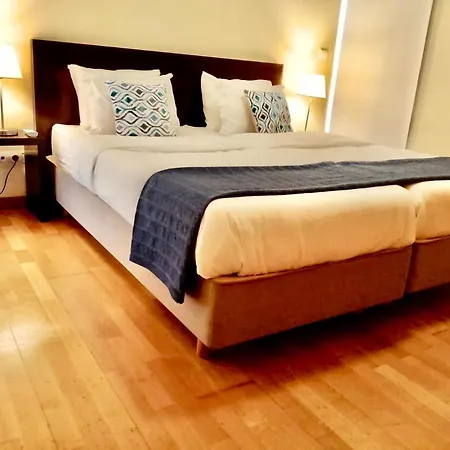 Villa Magnifica 12 *